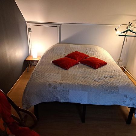 Claire De Meuse Cozy Apartment Detox With River And Hills Anhée Exterior foto